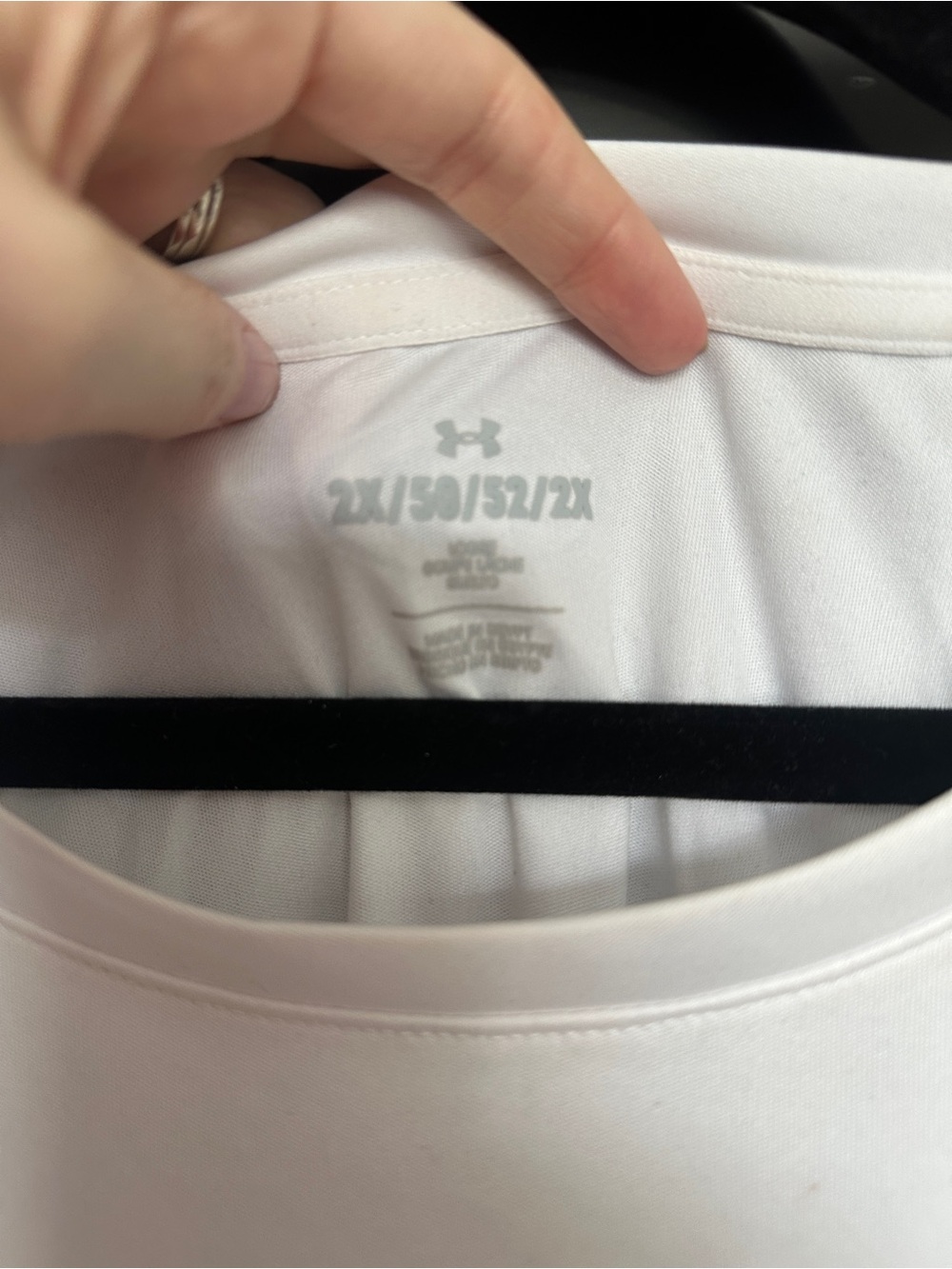 Under Armour women’s White Performance Logo T-Shirt - Picture 2 of 4